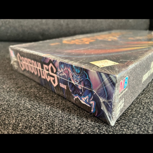 •Gargoyles Board Game Factory Sealed NWT• - Picture 4 of 5